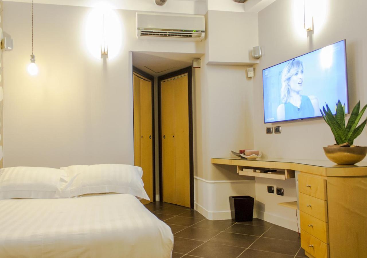 Relais Santa Chiara * Napels